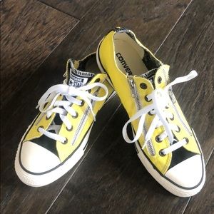 Women’s converse